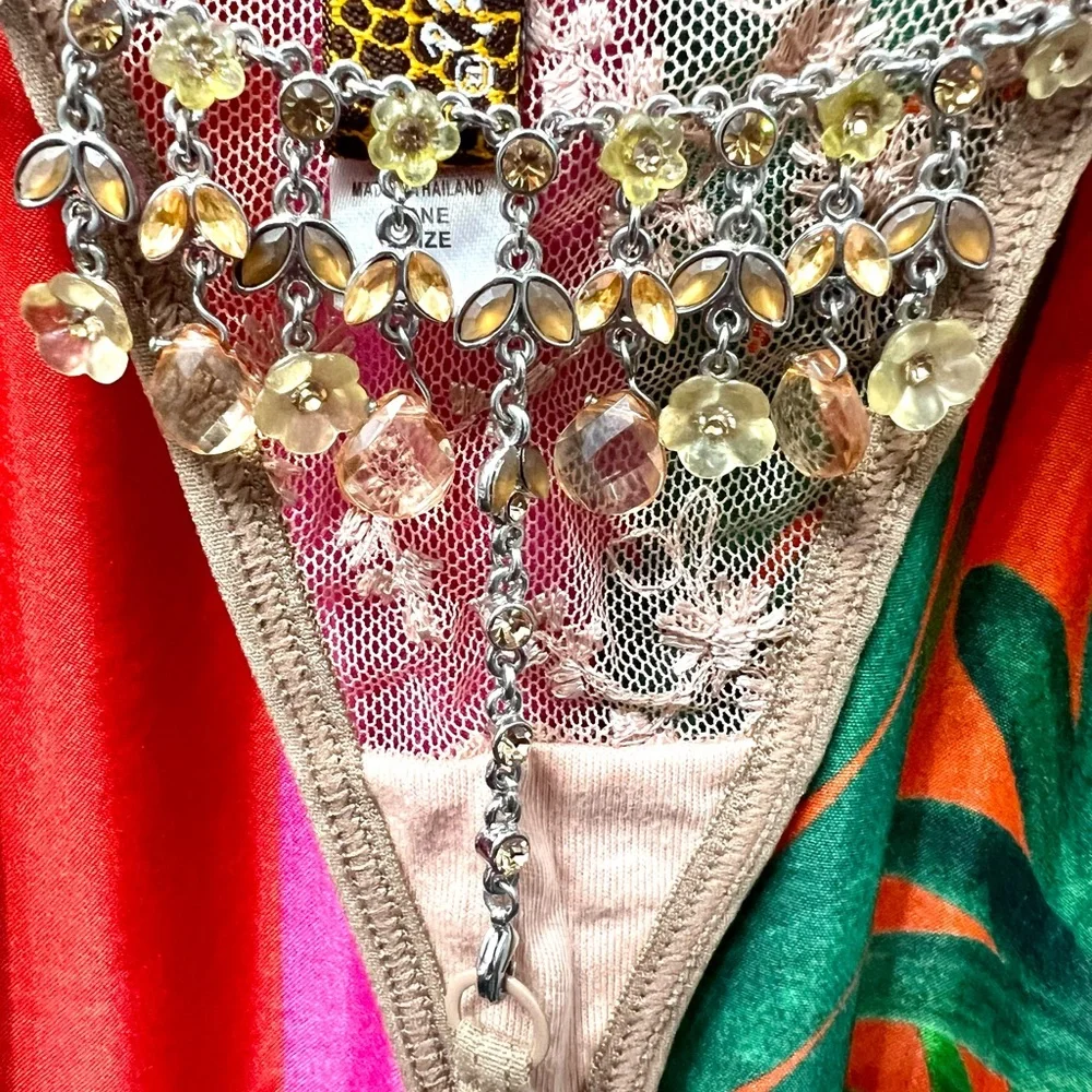 Jeweled G string - Picture 3 of 3